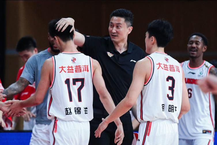 国产三级小视频