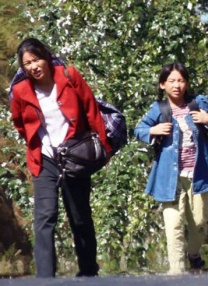 光溜溜美女图片视频素材